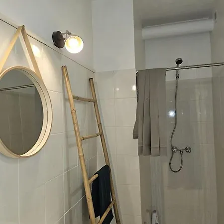 1-centre-ville 25m2 Box A Bagages Gratuits * Carcassonne